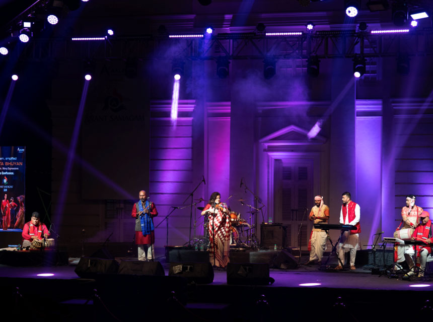 Sunita Bhuyan stage performance